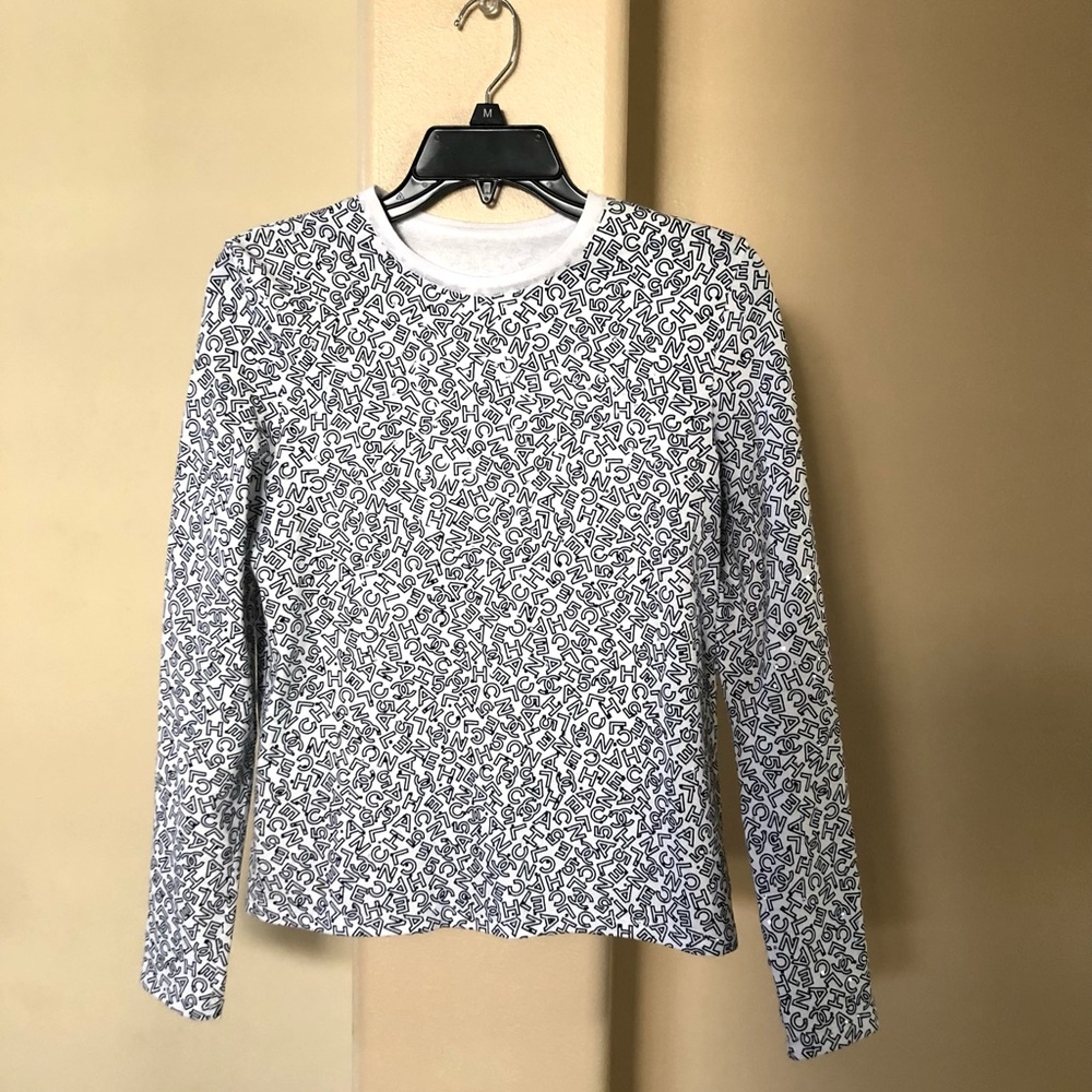 Chanel Top